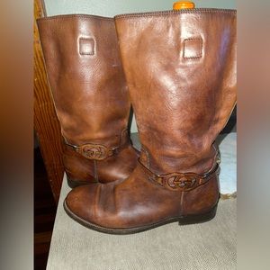 Gucci leather boots
